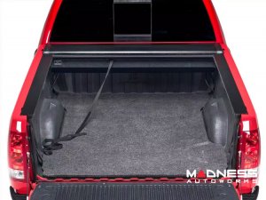 Chevrolet Silverado Bed Cover - Switchblade - Pace Edwards - 5ft 8in Bed Chevrolet Silverado Bed Cover - Switchblade - Pace Edwards - 5ft 8in Bed